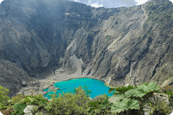 Awesome Volcano - Volcán Irazú - imagen 1